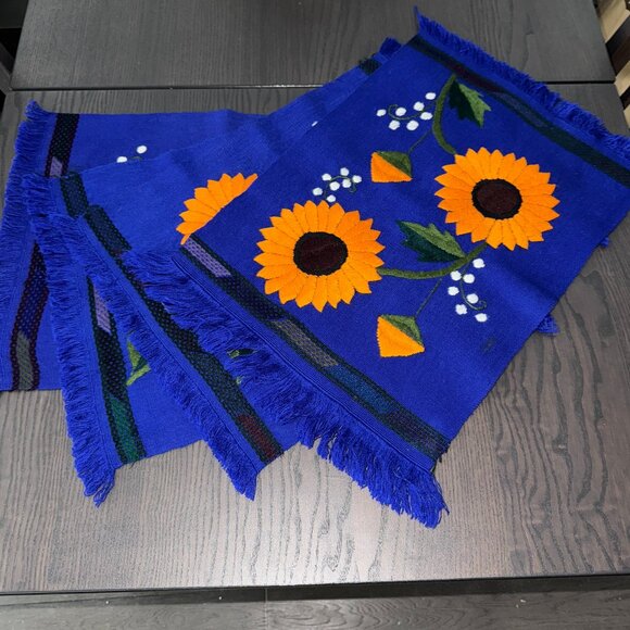 4 Weaved Bright Royal Blue Placemats Floral Embroidered Sunflowers Orange *read - Picture 1 of 8